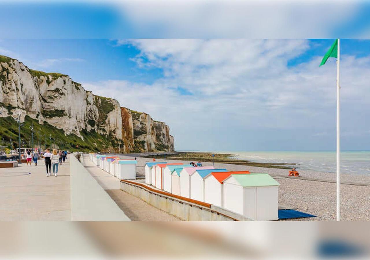 Maison De Charme A Dieppe, Confort Et Loisirs エクステリア 写真